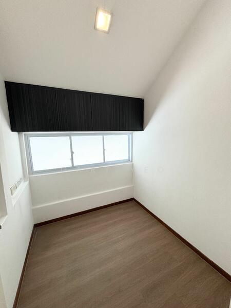 For Rent - Loyang Townhouses