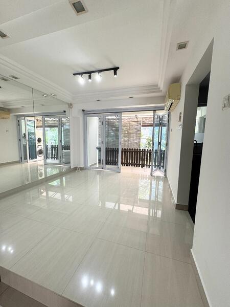 For Rent - Loyang Townhouses