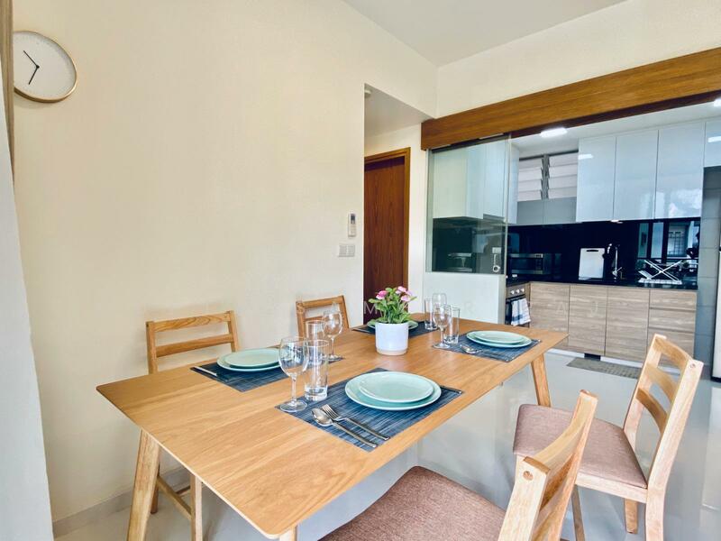 WhiteHaven, 332A Pasir Panjang Road, 4 Bedrooms, 1,152 sqft, Apartment For Rent, by Gupta Sameer Raj, 25581311 - Dining Room - PropertyGuru.com.sg