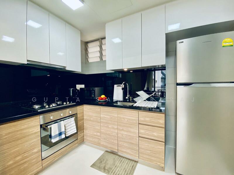 WhiteHaven, 332A Pasir Panjang Road, 4 Bedrooms, 1,152 sqft, Apartment For Rent, by Gupta Sameer Raj, 25581311 - Kitchen - PropertyGuru.com.sg
