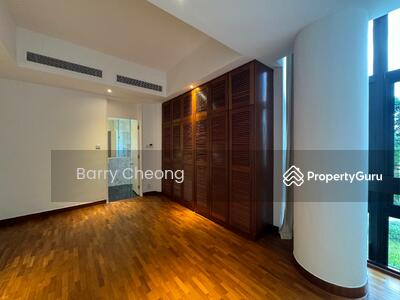 For Rent - The Colonnade