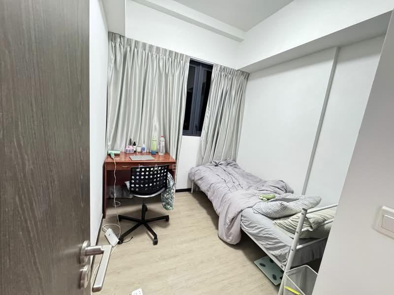 Parc Riviera, 101 West Coast Vale, 2 Bedrooms, 646 sqft, Condominium For Rent, by Jae Tan, 25581586 - Bedroom - PropertyGuru.com.sg