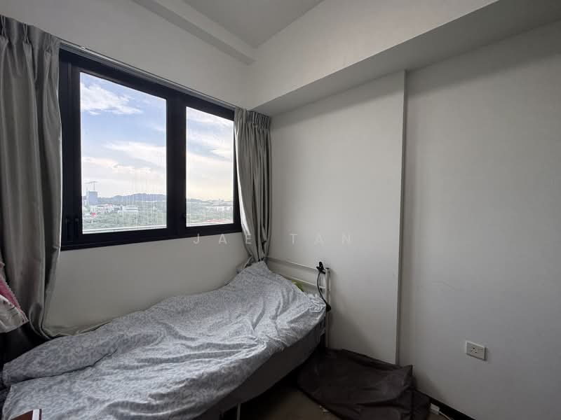Parc Riviera, 101 West Coast Vale, 2 Bedrooms, 646 sqft, Condominium For Rent, by Jae Tan, 25581586 - Bedroom - PropertyGuru.com.sg