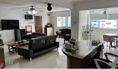 For Sale - 555 Jurong West Street 42