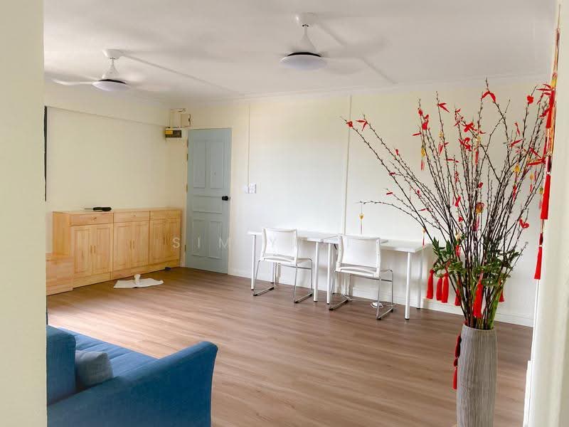 706 Bedok North Road, 706 Bedok North Road, Bedok / Upper East Coast, Room Rental, 150 sqft, HDB Flat For Rent, by Sim Yuxin, 25581851 - Living Room - PropertyGuru.com.sg