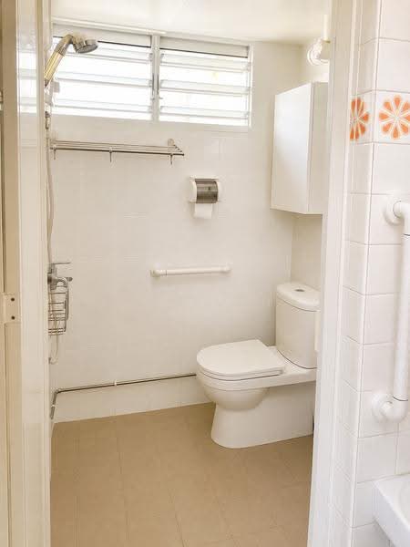 706 Bedok North Road, 706 Bedok North Road, Bedok / Upper East Coast, Room Rental, 150 sqft, HDB Flat For Rent, by Sim Yuxin, 25581851 - Bathroom - PropertyGuru.com.sg