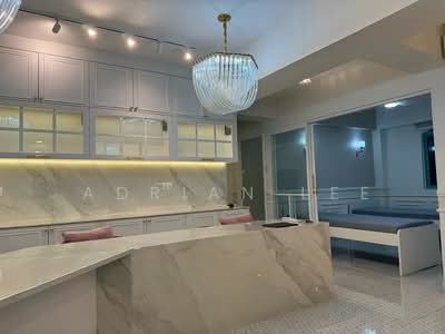 For Rent - Victory Heights