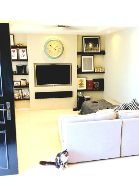 30 Bendemeer Road HDB Flat For Sale at S$ 460,000 | PropertyGuru Singapore - Living Room