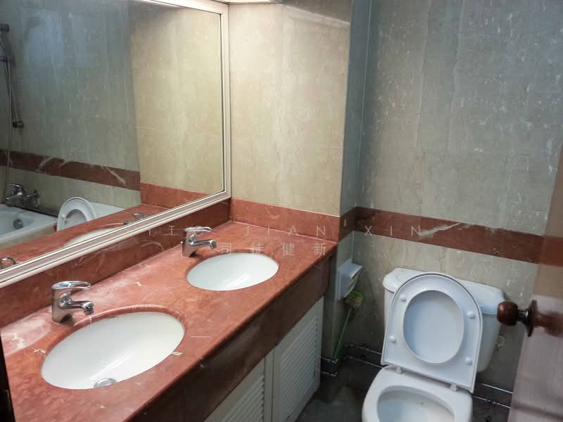 Changi Court, 702 Upper Changi Road East, 2 Bedrooms, 872 sqft, Condominium For Rent, by Sito Jian Xin 司徒健新, 25582438 - Bathroom - PropertyGuru.com.sg