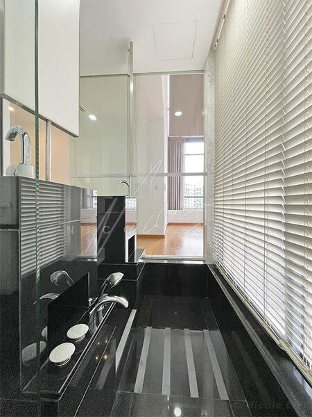 Sunken Bath in Master Bedroom Ensuite