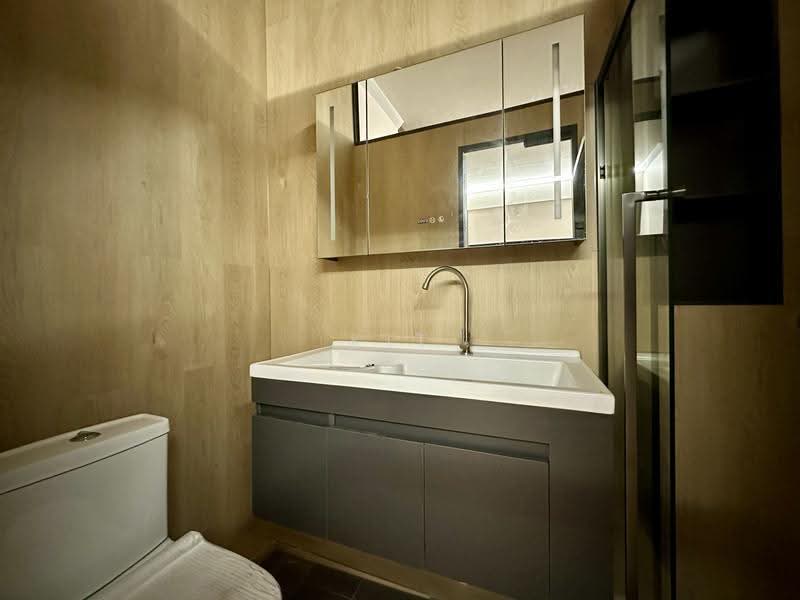 17 lorong 15 Geylang, lorong 15 geylang, Eunos / Geylang / Paya Lebar, Room Rental, 150 sqft, Walk-up Apartment For Rent, by Kit Low, 25582545 - Bathroom - PropertyGuru.com.sg