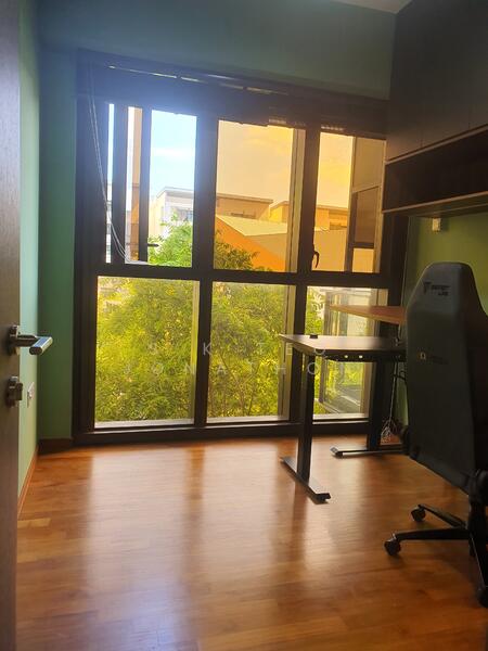 Seaside Residences Apartment For Sale at S$ 2,400,000 | PropertyGuru Singapore