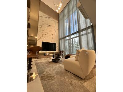 For Sale - CDL Luxury Condo Within 1 km to RIVER VALLEY PRIMARY SCHOOL