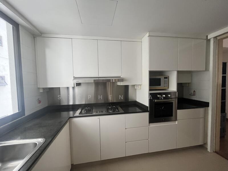 Central Green, 9 Jalan Membina, Room Rental, 350 sqft, Condominium For Rent, by Stephen Tan, 25582918 - Kitchen - PropertyGuru.com.sg