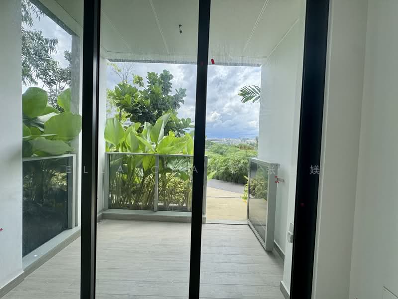 Penrose, 22 Sims Drive, 2 Bedrooms, 646 sqft, Condominium For Rent, by Ella Chang 张慧媄, 25582951 - Balcony - PropertyGuru.com.sg