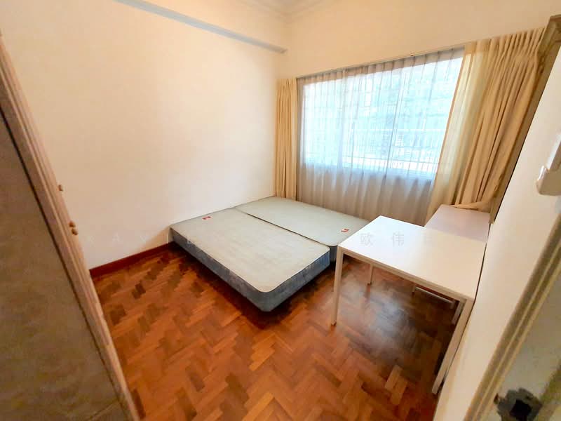 Royal Palm Mansions, 330 Pasir Panjang Road, 3 Bedrooms, 1,238 sqft, Condominium For Rent, by Xavier Aw (欧伟廷), 25582978 - Bedroom - PropertyGuru.com.sg