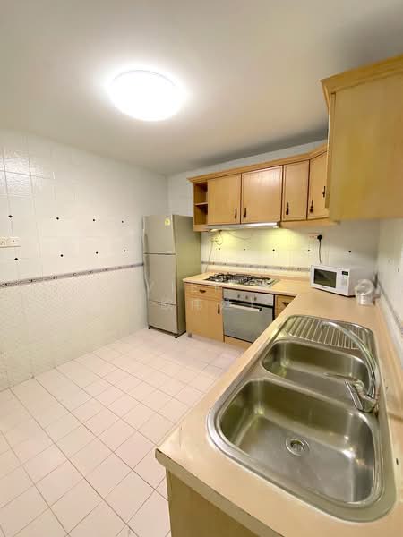 Royal Palm Mansions, 330 Pasir Panjang Road, 3 Bedrooms, 1,238 sqft, Condominium For Rent, by Xavier Aw (欧伟廷), 25582978 - Kitchen - PropertyGuru.com.sg