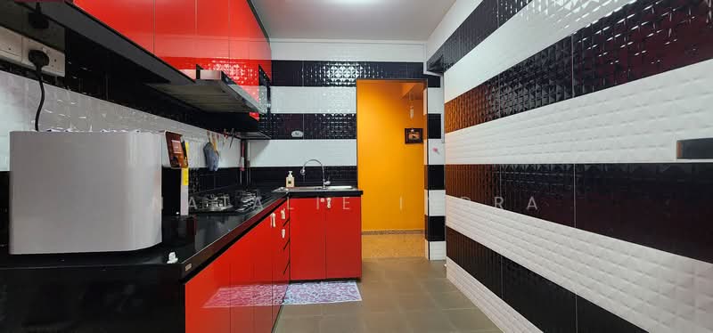 286D Toh Guan Road, 286D Toh Guan Road, 3 Bedrooms, 1,120 sqft, HDB Flat For Rent, by Natalie Indra, 25583204 - Kitchen - PropertyGuru.com.sg