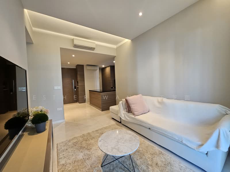 8 Saint Thomas, 10 Saint Thomas Walk, 2 Bedrooms, 807 sqft, Condominium For Rent, by Esther Wang 王芝茵, 25583259 - Living Room - PropertyGuru.com.sg