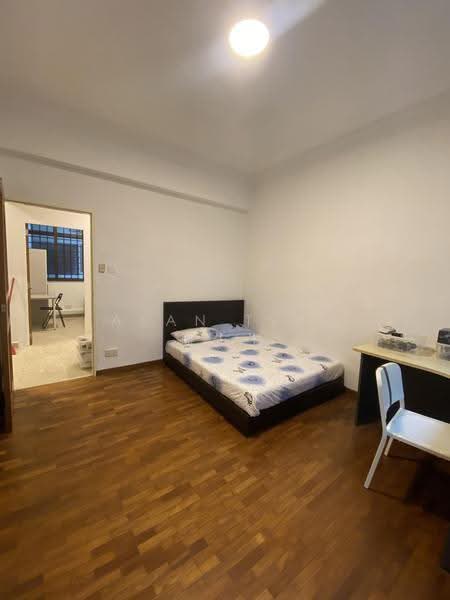 Kum Hing Court, 28 Tomlinson Road, Tanglin / Holland / Bukit Timah, Room Rental, 150 sqft, Condominium For Rent, by Alan Tsui 徐先生, 25583293 - Bedroom - PropertyGuru.com.sg