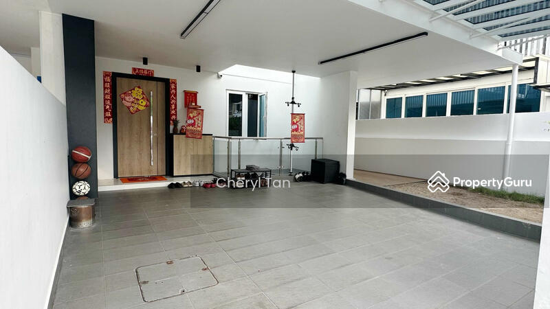 For Sale - Wak Hassan Drive Corner Terrace with Private Lift