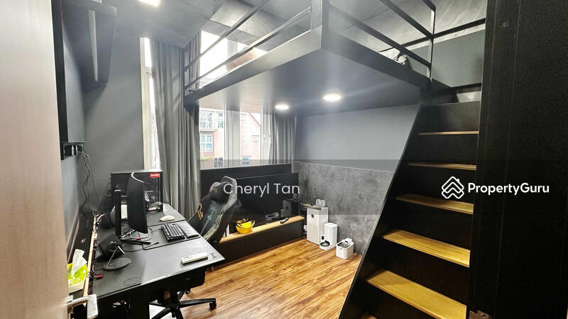 For Sale - Wak Hassan Drive Corner Terrace with Private Lift