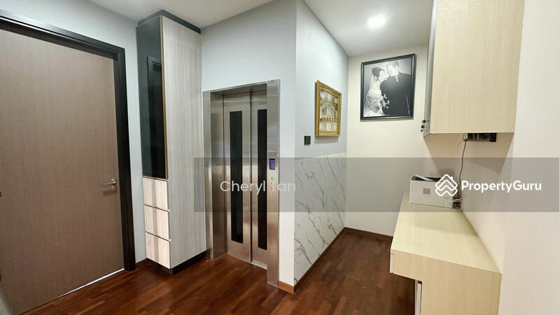 For Sale - Wak Hassan Drive Corner Terrace with Private Lift