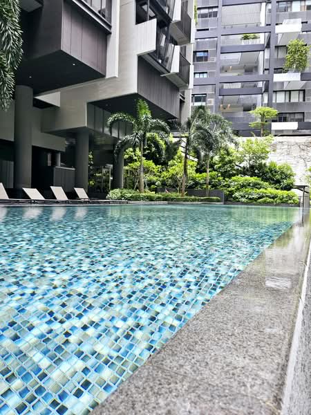 Haus On Handy, 28 Handy Road, 1 Bedroom, 517 sqft, Condominium For Rent, by Adam Tng, 25583718 - Pool - PropertyGuru.com.sg