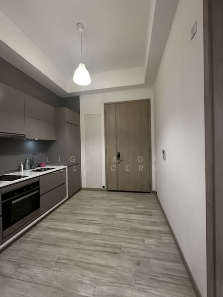 J Gateway, 6 Gateway Drive, 1 Bedroom, 528 sqft, Condominium For Rent, by Ligaya Gay Dela Cerna, 25584027 - PropertyGuru.com.sg