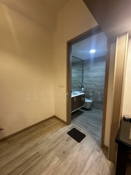 J Gateway, 6 Gateway Drive, 1 Bedroom, 528 sqft, Condominium For Rent, by Ligaya Gay Dela Cerna, 25584027 - PropertyGuru.com.sg