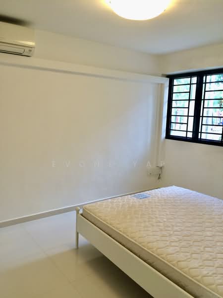 86 Redhill Close, 86 Redhill Close, 2 Bedrooms, 600 sqft, HDB Flat For Rent, by Evone Yap, 25584184 - Bedroom - PropertyGuru.com.sg