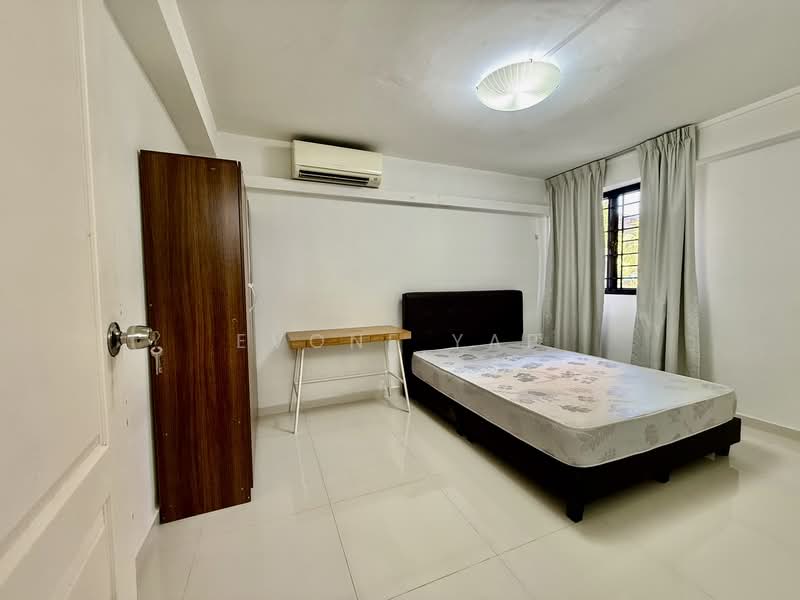 86 Redhill Close, 86 Redhill Close, 2 Bedrooms, 600 sqft, HDB Flat For Rent, by Evone Yap, 25584184 - Bedroom - PropertyGuru.com.sg