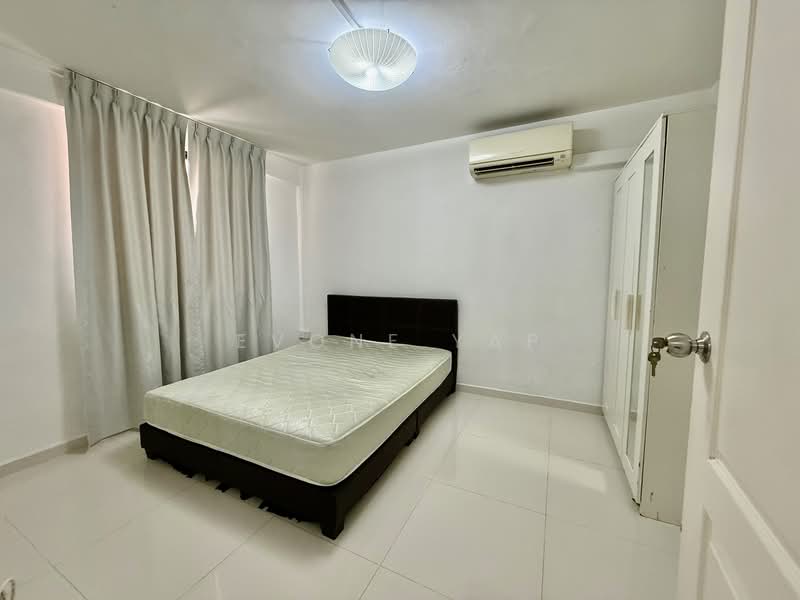 86 Redhill Close, 86 Redhill Close, 2 Bedrooms, 600 sqft, HDB Flat For Rent, by Evone Yap, 25584184 - Bedroom - PropertyGuru.com.sg
