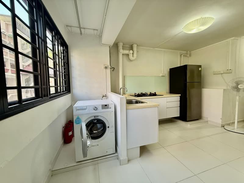 86 Redhill Close, 86 Redhill Close, 2 Bedrooms, 600 sqft, HDB Flat For Rent, by Evone Yap, 25584184 - Kitchen - PropertyGuru.com.sg