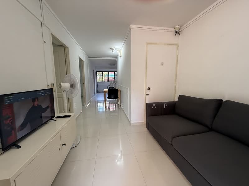 86 Redhill Close, 86 Redhill Close, 2 Bedrooms, 600 sqft, HDB Flat For Rent, by Evone Yap, 25584184 - Living Room - PropertyGuru.com.sg