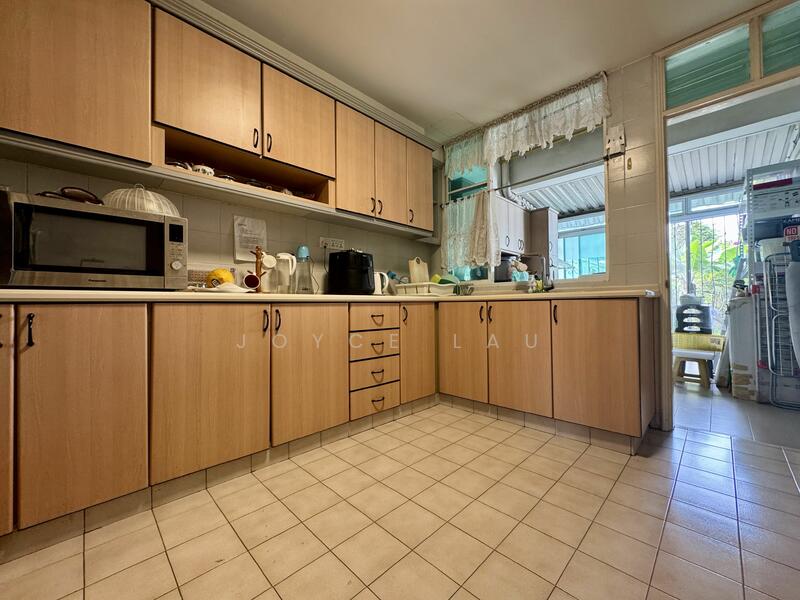 For Sale - Rare Belgravia Park Terrace 2 storey, quiet, 4 bedrooms, no noon sun! Hurry!