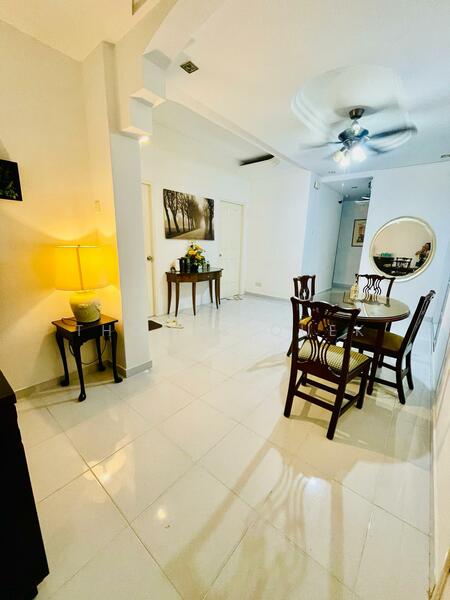 For Rent - Guillemard View