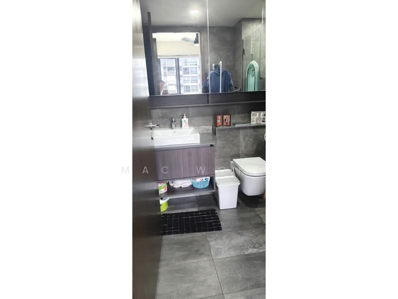 Grandeur Park Residences, 1 Bedok South Avenue 3, 2 Bedrooms, 667 sqft, Condominium For Rent, by Mac Wong, 25584728 - Bathroom - PropertyGuru.com.sg