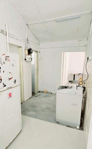 jln kuras, jln Kuras, 4 Bedrooms, 2,000 sqft, Terraced House For Rent, by Jordie Seah, 25585296 - Kitchen - PropertyGuru.com.sg