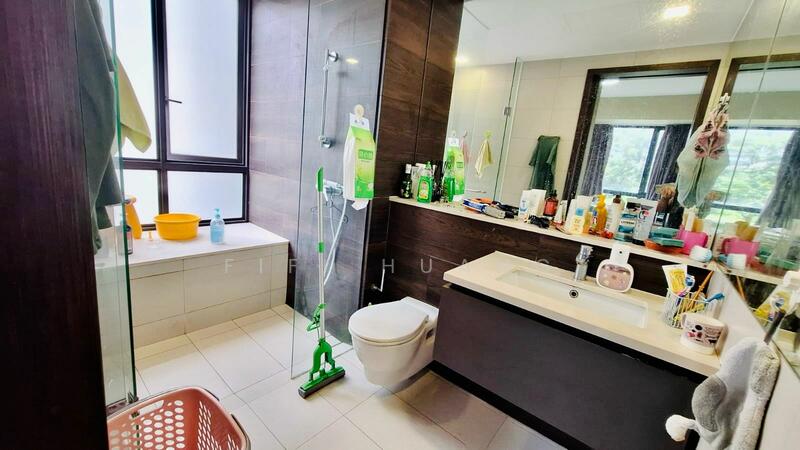 D'Nest, 139 Pasir Ris Grove, 2 Bedrooms, 775 sqft, Condominium For Rent, by Fifi Huang, 25585728 - Bathroom - PropertyGuru.com.sg