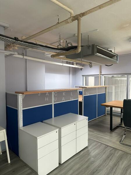 Eon Shenton, 70 Shenton Way, Chinatown / Tanjong Pagar, 1,000 sqft, Office For Rent, by Jacklyn Huang, 25585814 - CommercialGuru.com.sg