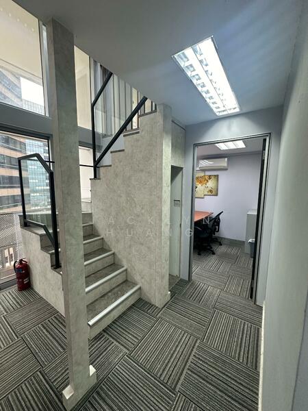 Eon Shenton, 70 Shenton Way, Chinatown / Tanjong Pagar, 1,000 sqft, Office For Rent, by Jacklyn Huang, 25585814 - CommercialGuru.com.sg