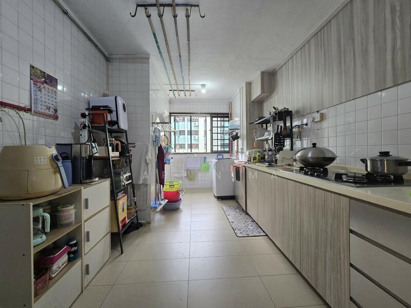 For Sale - 209 Yishun Street 21