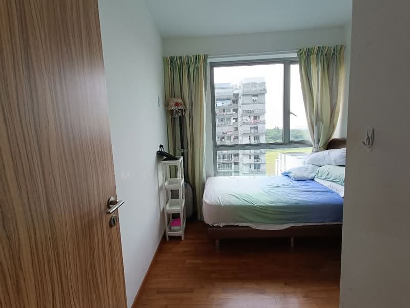FLO Residence, 7 Punggol Field Walk, Room Rental, 100 sqft, Condominium For Rent, by Mike Yong, 25586457 - PropertyGuru.com.sg