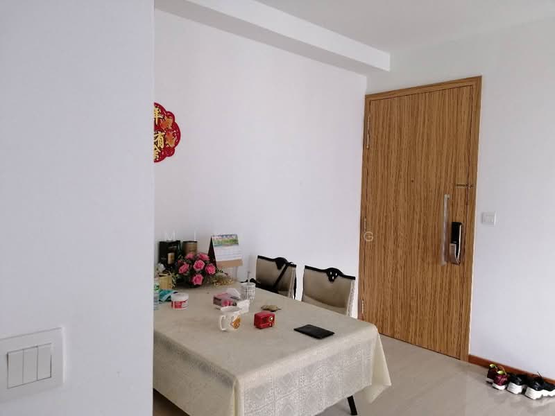 FLO Residence, 7 Punggol Field Walk, Room Rental, 100 sqft, Condominium For Rent, by Mike Yong, 25586457 - PropertyGuru.com.sg