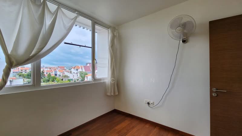 For Rent - Sunny Lodge