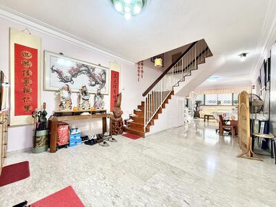 For Sale - 229 Simei Street 4