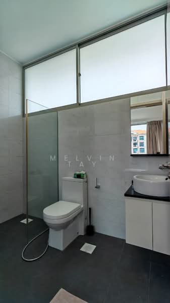 Loft@Holland, 151 Holland Road, 2 Bedrooms, 980 sqft, Condominium For Rent, by Melvin Tay, 25586735 - Bathroom - PropertyGuru.com.sg