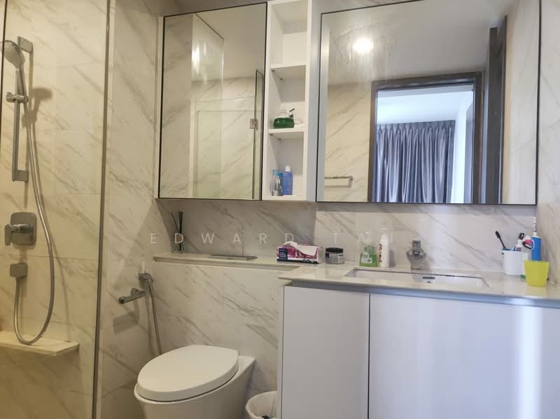 Le Quest, 6 Bukit Batok Street 41, 2 Bedrooms, 592 sqft, Condominium For Rent, by Edward Tan, 25587225 - Bathroom - PropertyGuru.com.sg
