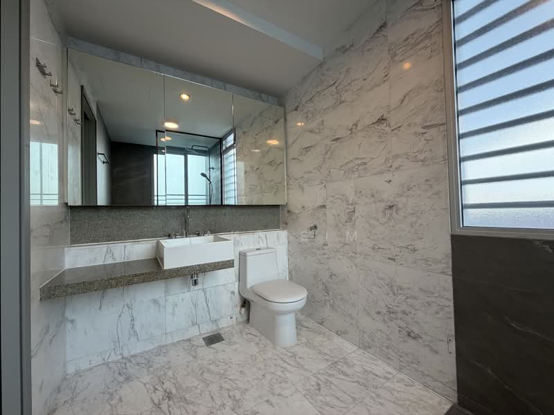 Pinnacle 16, 16 Shan Road, 1 Bedroom, 581 sqft, Condominium For Rent, by Jake Sim, 25587229 - Bathroom - PropertyGuru.com.sg